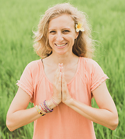 vanessa-yoga-and-reiki