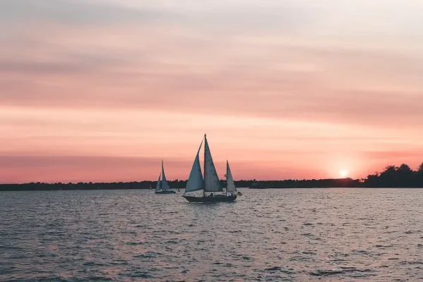 rhode-island-drug-rehab sailboat